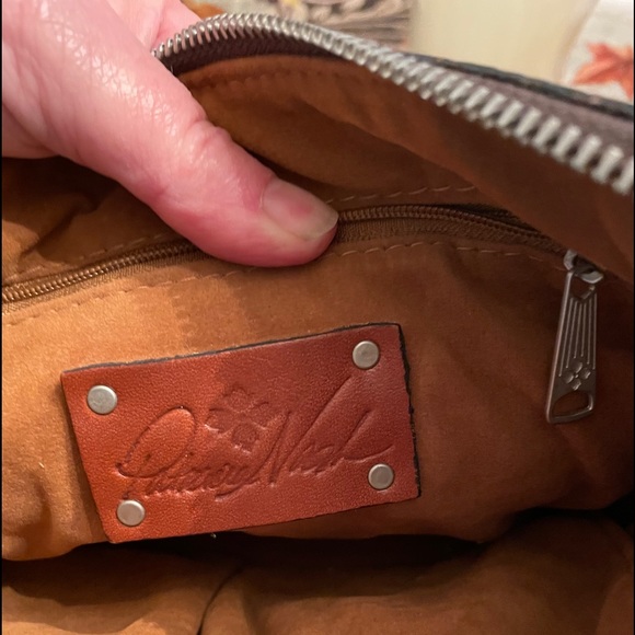 Wristlet - Picture 2 of 4